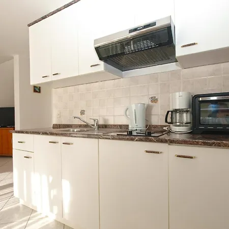 Apartamento Fuer 4 Personen Ca 48 Qm In Musalez, Istrien Istrische Riviera