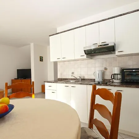 Apartamento Fuer 4 Personen Ca 48 Qm In Musalez, Istrien Istrische Riviera